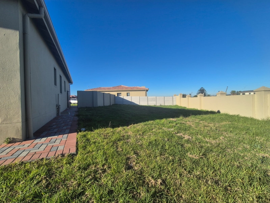 To Let 3 Bedroom Property for Rent in Stellendale Western Cape